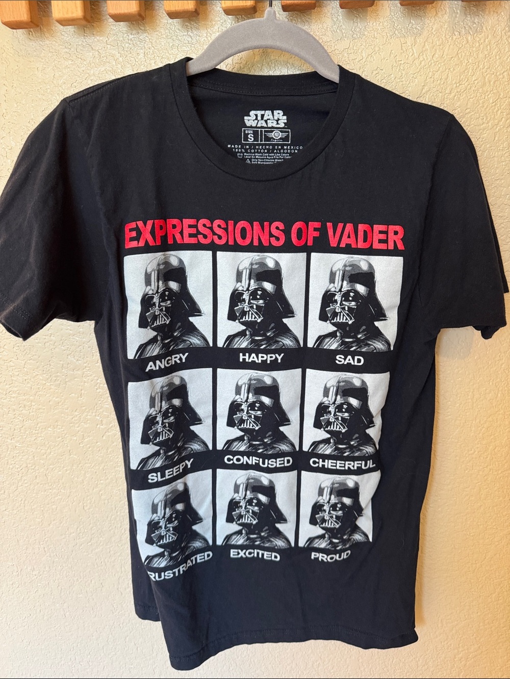 Star Wars Black 'Expressions of Vader' Graphic Short Sleeve Tee
